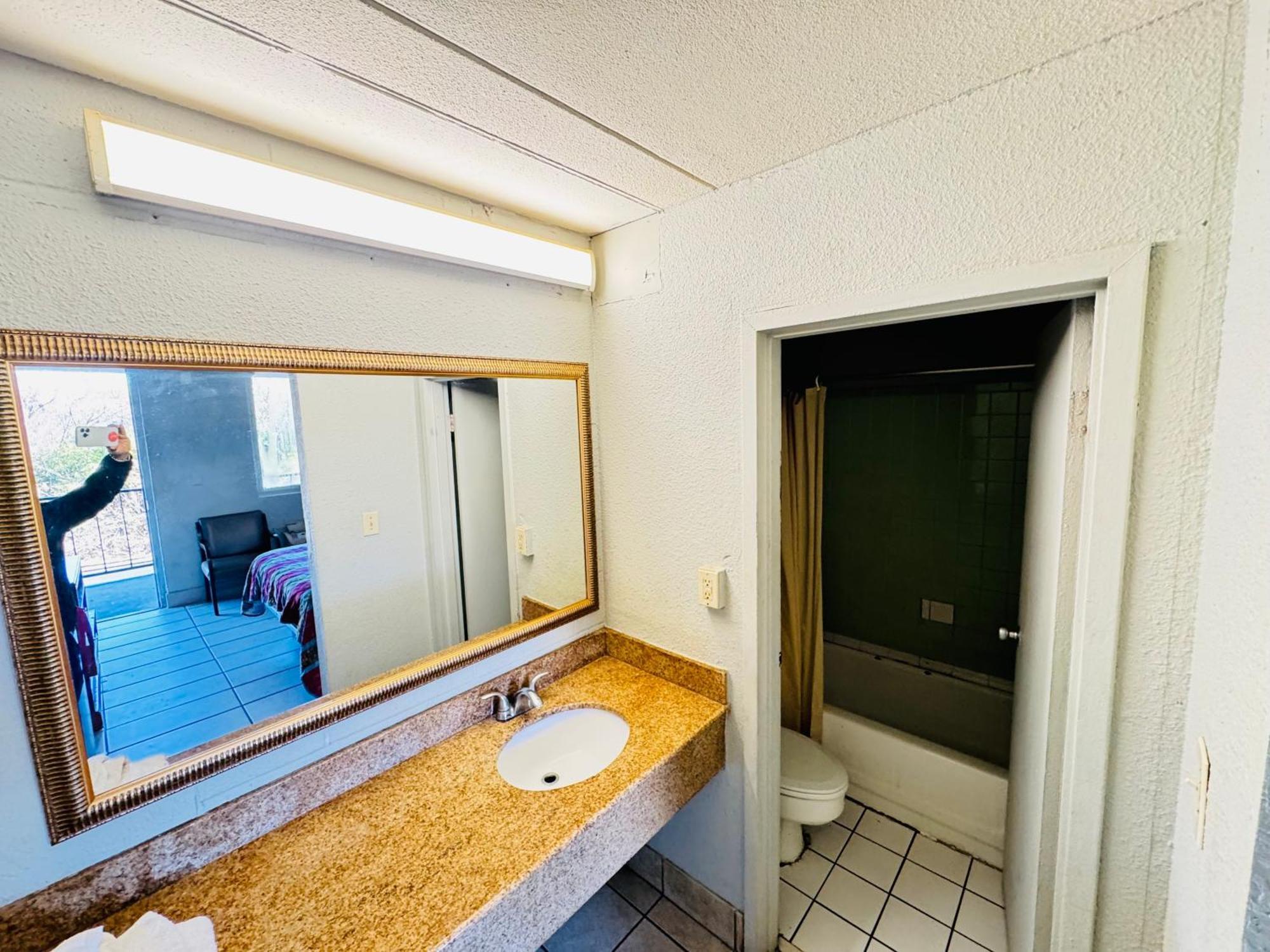 Cumberland Inn Near Downtown - Nashville, Tn エクステリア 写真